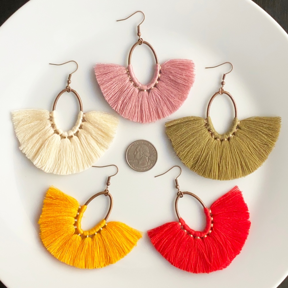 NEW "Amoret" Tassel Earrings (Dust rose) - Picture 5 of 7
